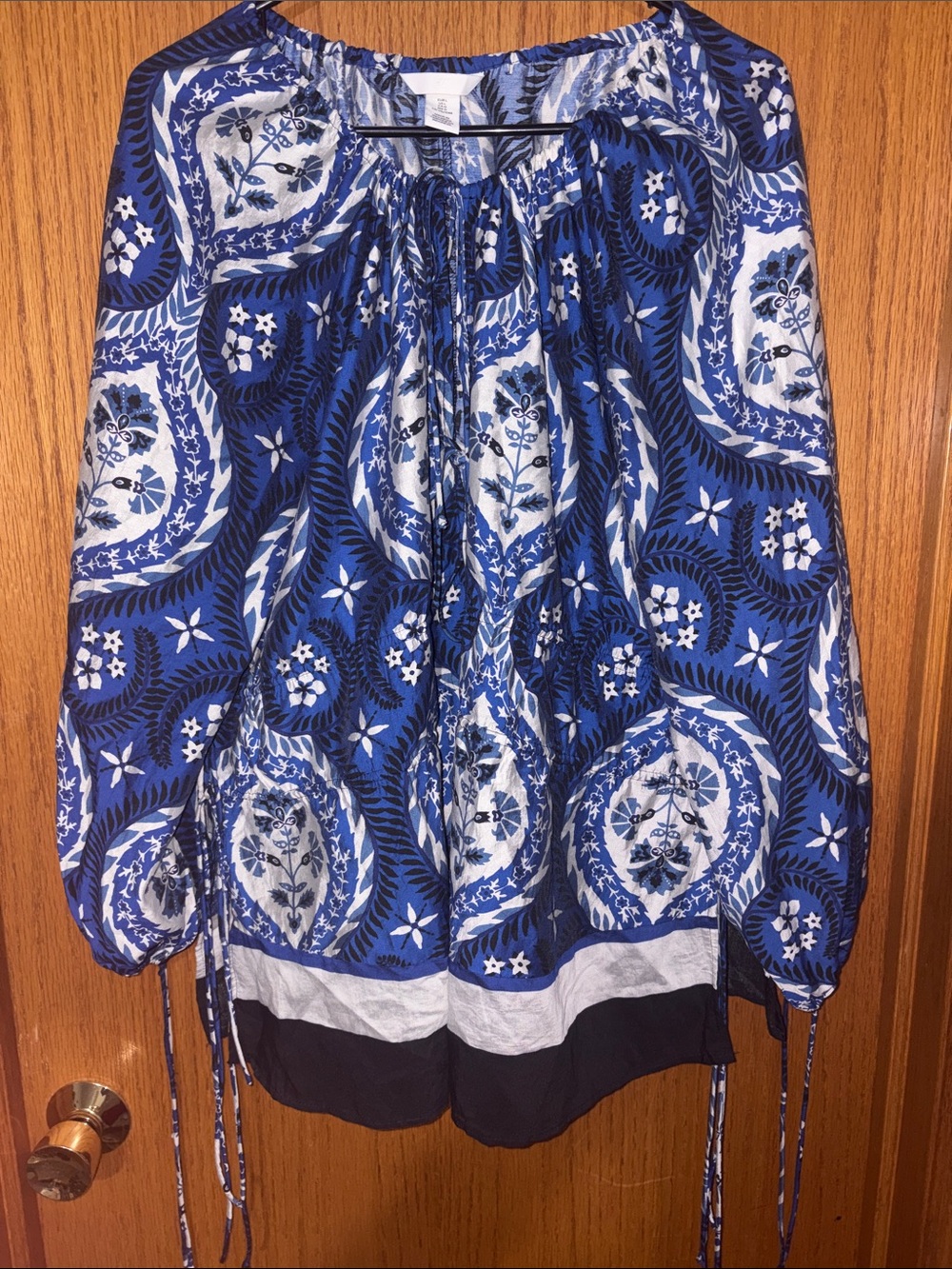 H&M Blue and White Boho Peasant Blouse